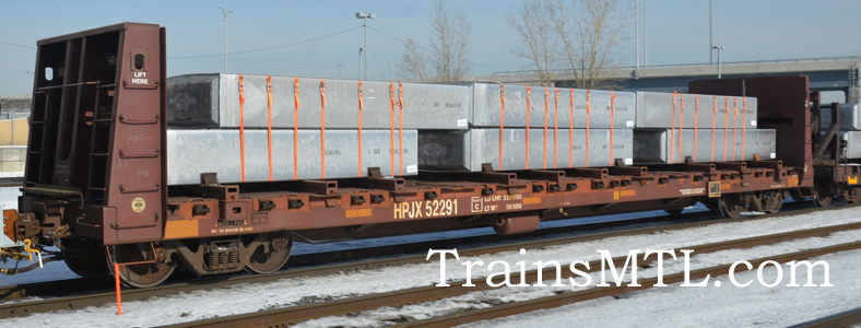 Car/wagon HPJX52291 left side with load/ coté gauche avec charge